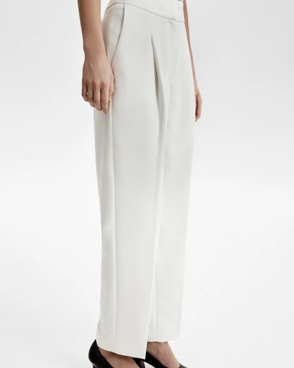 Можно расслабиться: образы невесты для Pre-Wedding Party