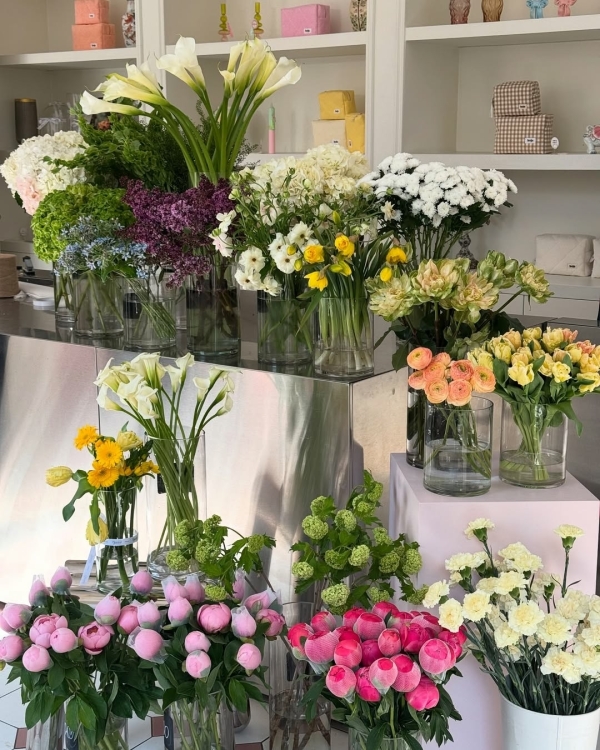 Где покупать цветы в Санкт-Петербурге?