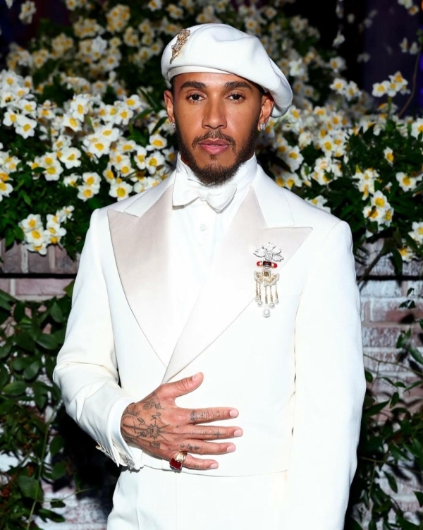 Главные свадебные образы Met Gala 2025, которые