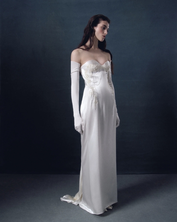 Унесенные ветром: показываем свадебные платья со шлейфом