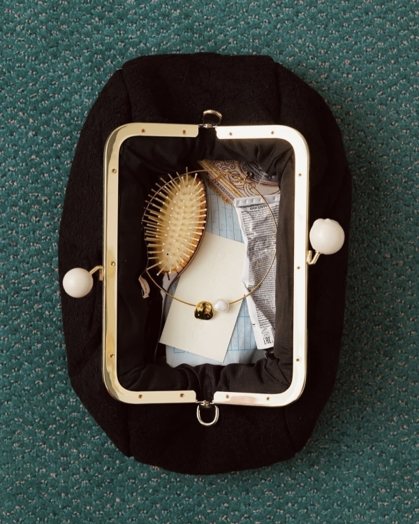 Что положить в Emergency Kit невесты?