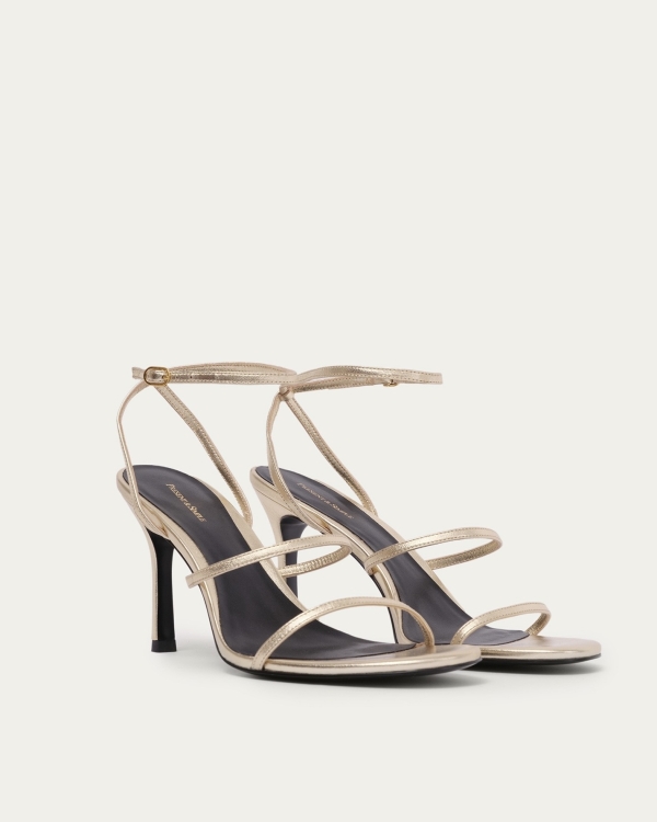 От отличных свадебных платьев до аксессуаров: собрали