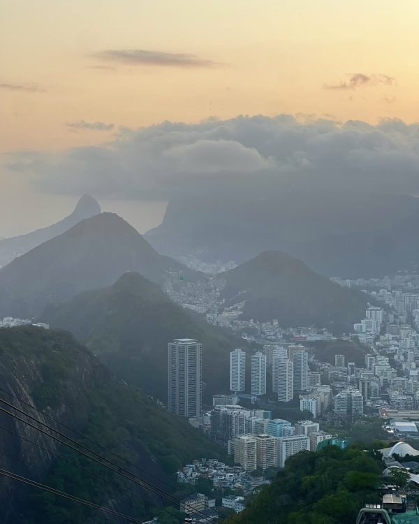 Рейтинг Pinterest: cамые модные направления для медового