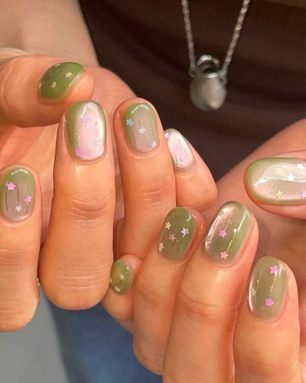 7 трендов летнего маникюра для невест 2025