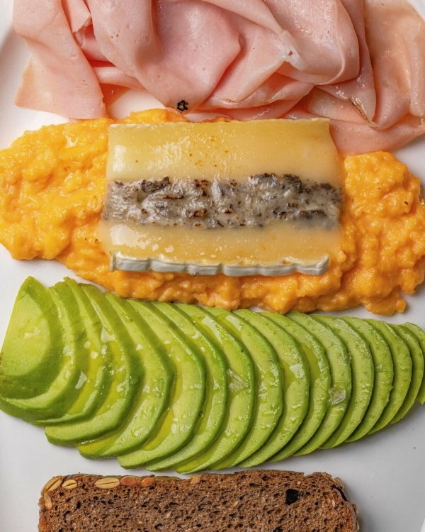 Техно-йога в «Стрелке», Эдит Пиаф в Yauza