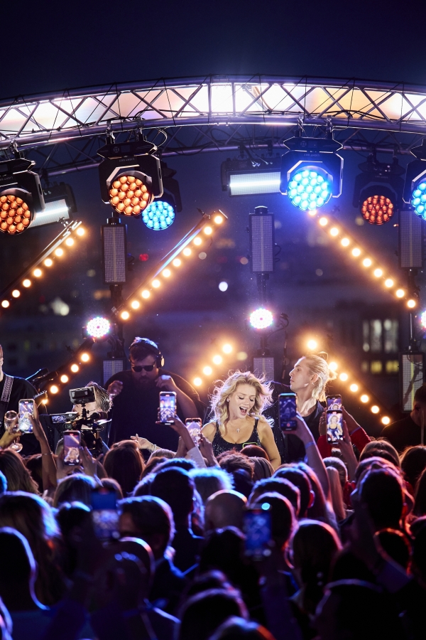 Все наверх! Ресторан O2 в The Carlton