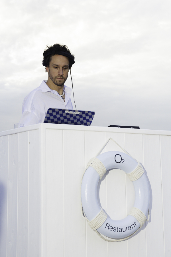 Все наверх! Ресторан O2 в The Carlton