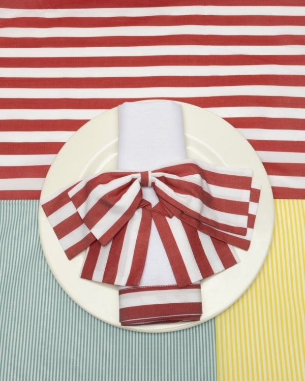 Вот 50 фраз, которые помогут гостям свадьбы