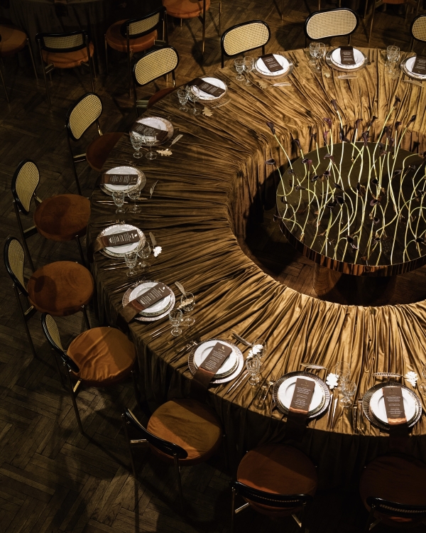 «Без команды я просто Юля Дубова. А