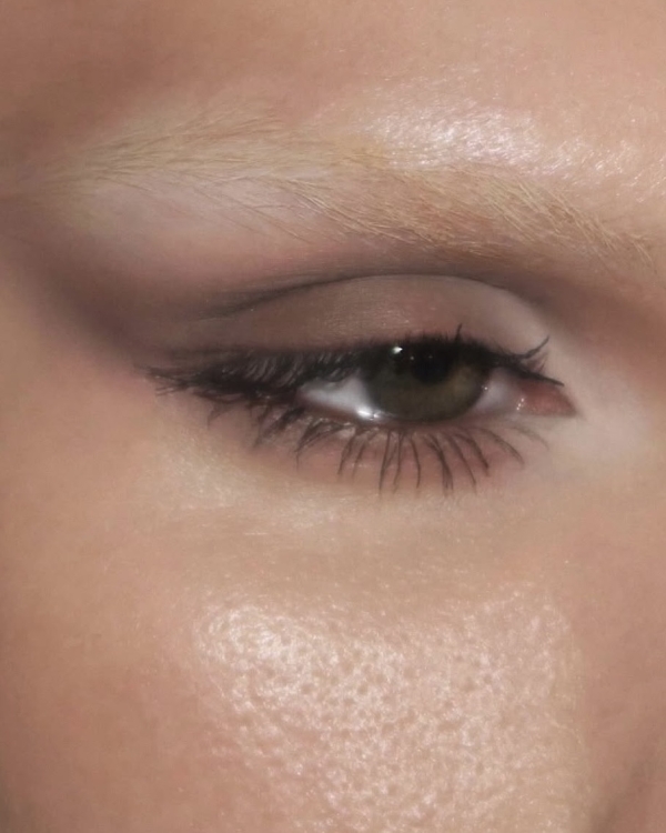 Какой макияж выбрать маме на свадьбу?