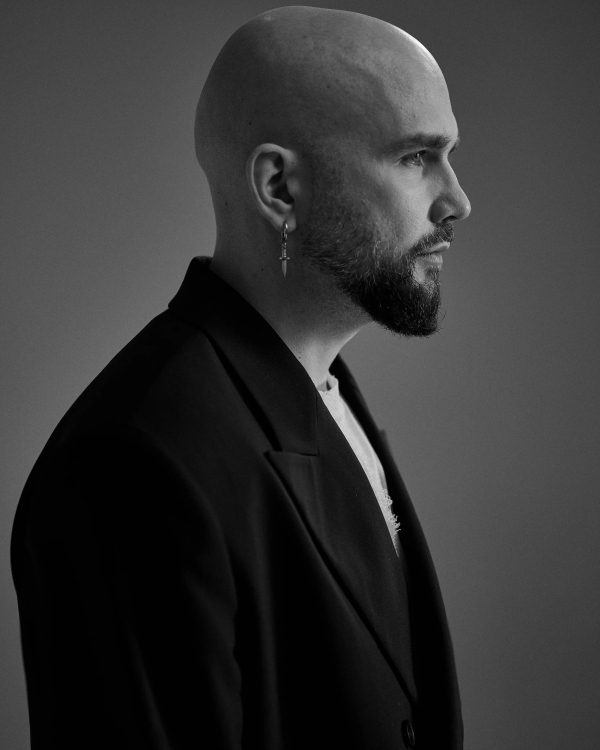 Дмитрий Крылов — видеограф, которому доверяют снимать свои