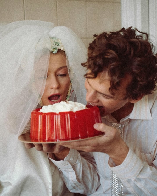 Надо ли звать нового бойфренда подруги или