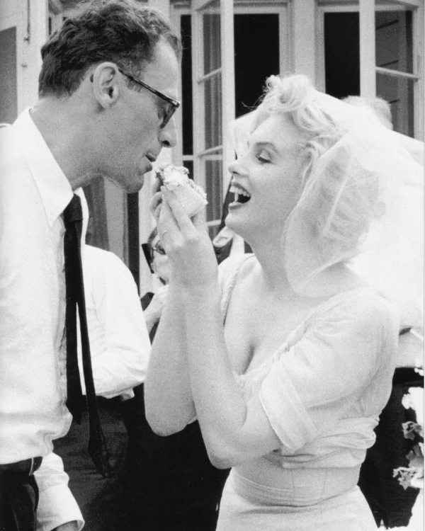 Какими были три свадьбы Мэрилин Монро