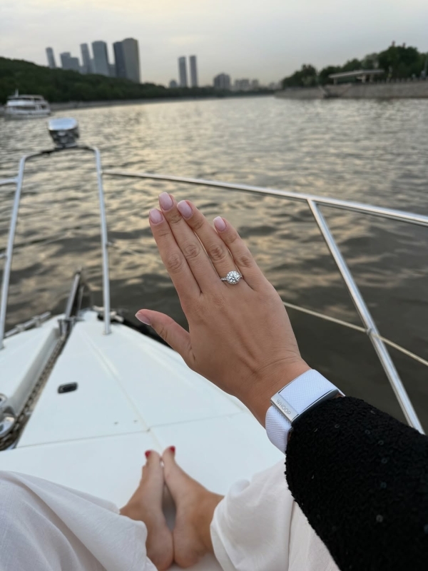 Инфлюенсер Полина Евтушенко выходит замуж