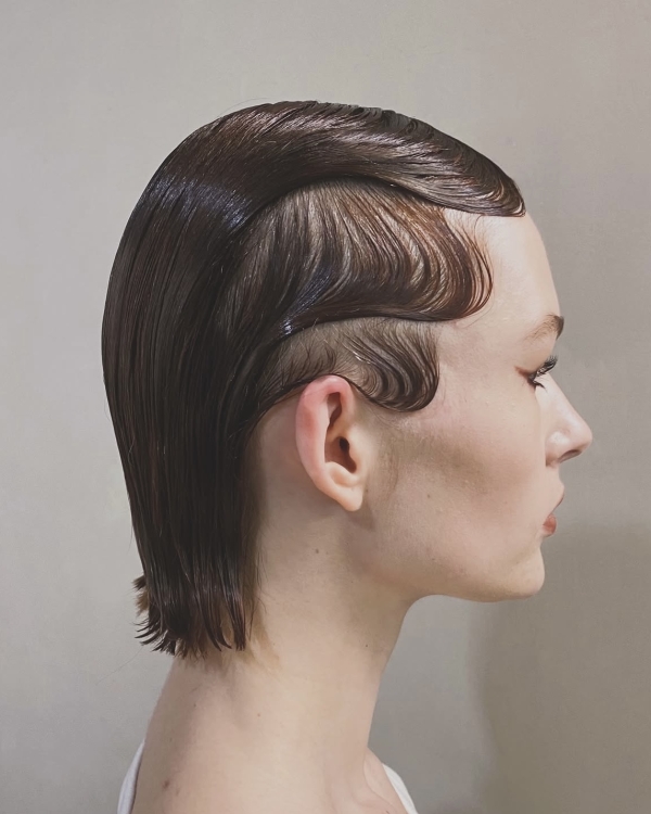 Fancy-прически 2025, которые подойдут выпускницам и гостям