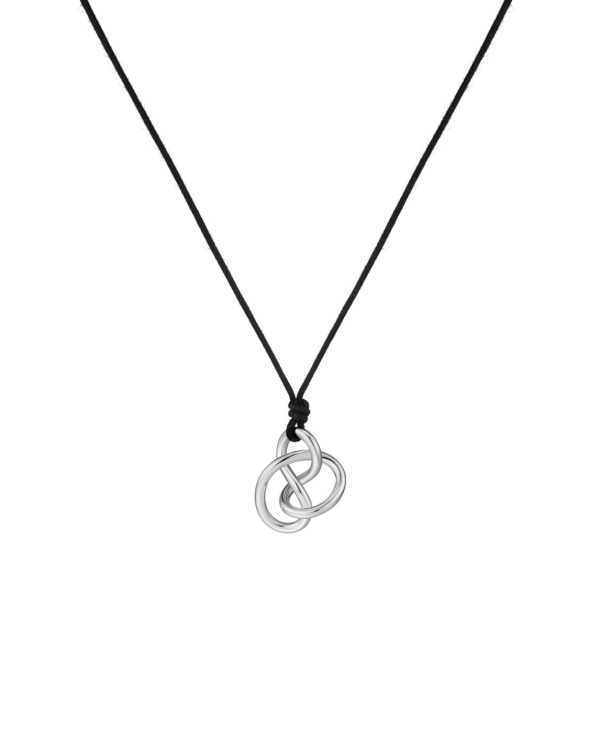 Что подарить жениху в день свадьбы?