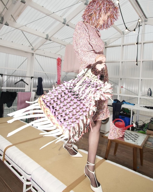 Вот 50 фраз, которые помогут гостям свадьбы