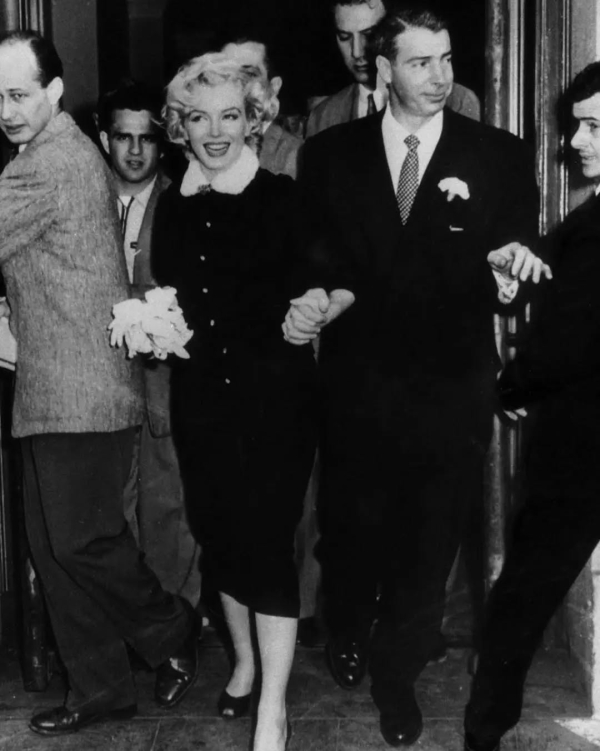 Какими были три свадьбы Мэрилин Монро