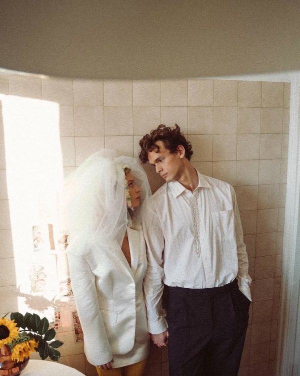 Что подарить невесте в день свадьбы?