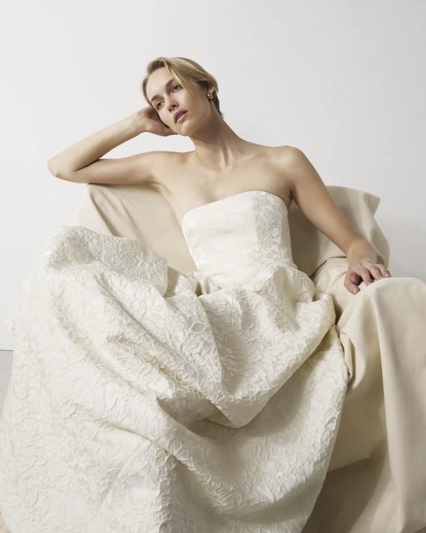 Платьев много не бывает, или Зачем нужен