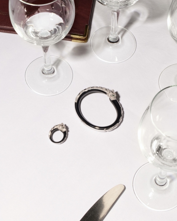 Какие украшения, часы или даже цвета сигналят