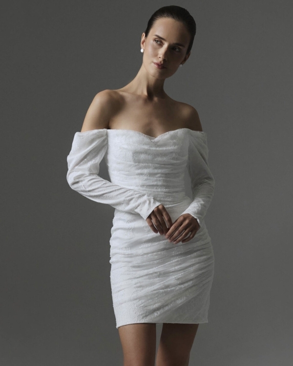 (Не)запасной вариант: платье мини — отличное решение