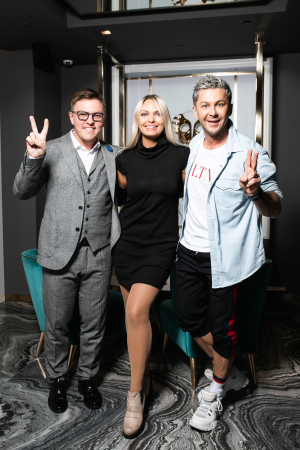 Ведущие Роман Клячкин