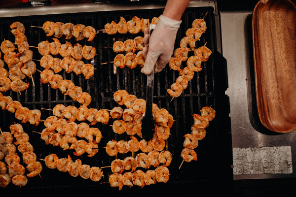 Люблю тебя больше, чем котлетки: свадьба Ильи