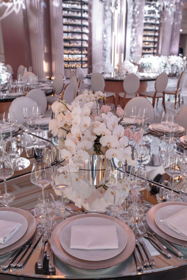 Ведущий Александр Белов и Ульяна Бердышева: свадьба,