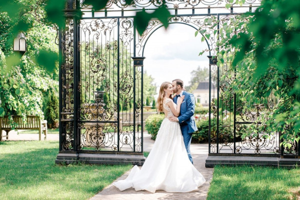 Свадебный проект «Что рисует любовь?»