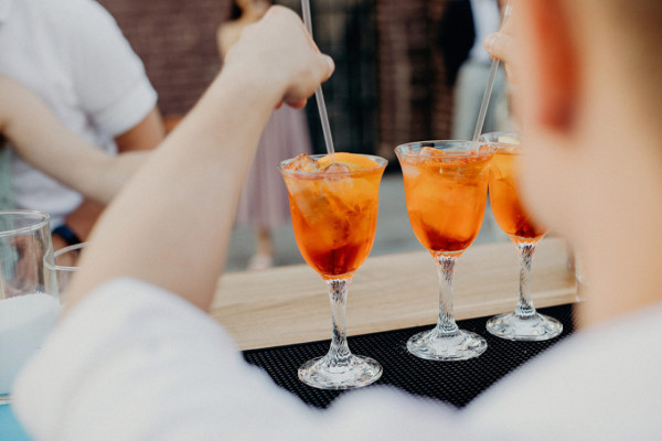 Стильная свадебная вечеринка в лофте