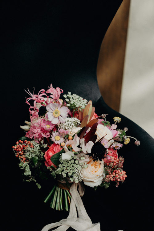 Стильная свадебная вечеринка в лофте