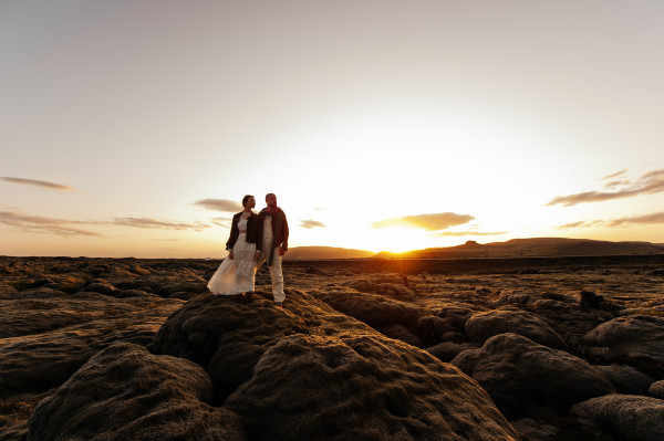 Свадьба на черном пляже в Исландии