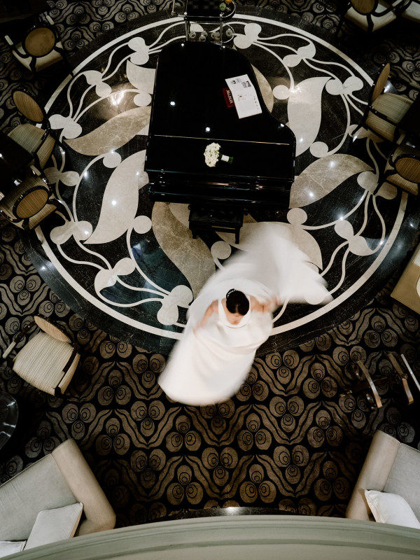 Свадьба в сказочном саду