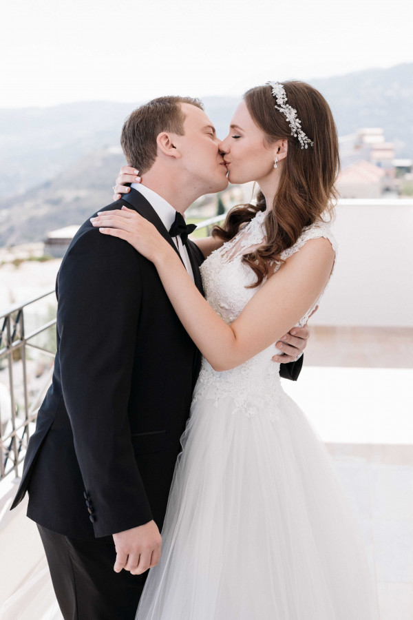 Свадьба на белоснежной вилле в Греции