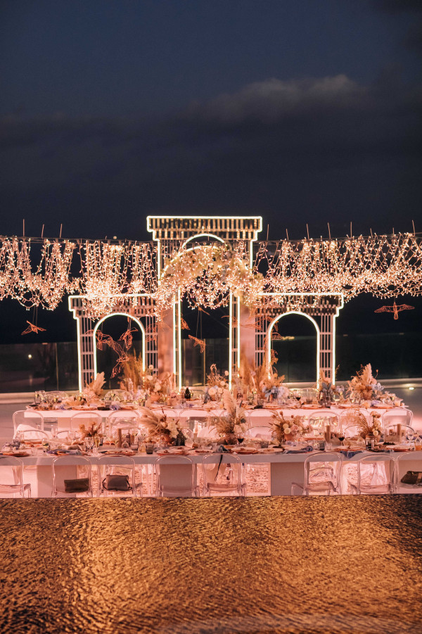 Свадьба на белоснежной вилле в Греции