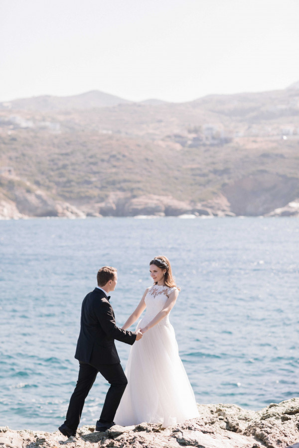 Свадьба на белоснежной вилле в Греции