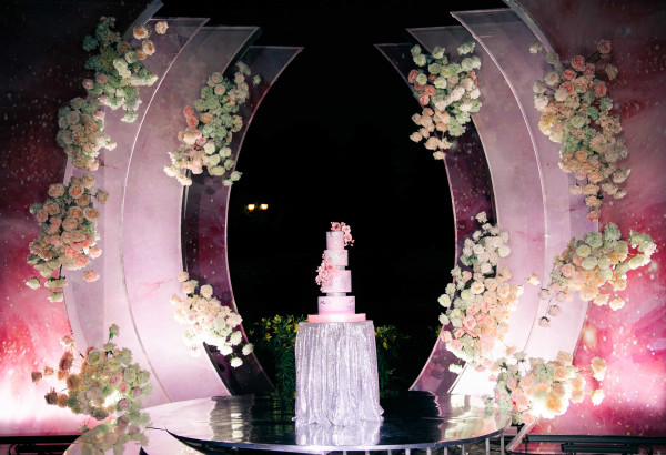 My Breath: нежная свадьба в окружении роз