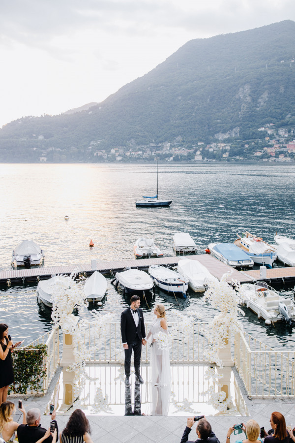 Свадебная вечеринка на озере Комо