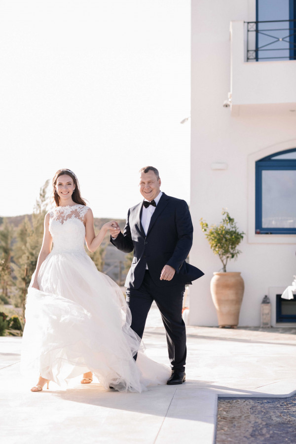 Свадьба на белоснежной вилле в Греции