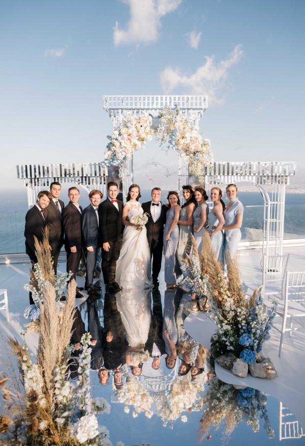 Свадьба на белоснежной вилле в Греции