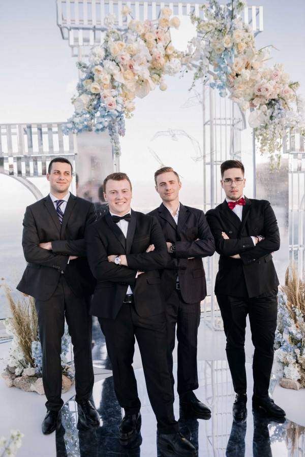 Свадьба на белоснежной вилле в Греции