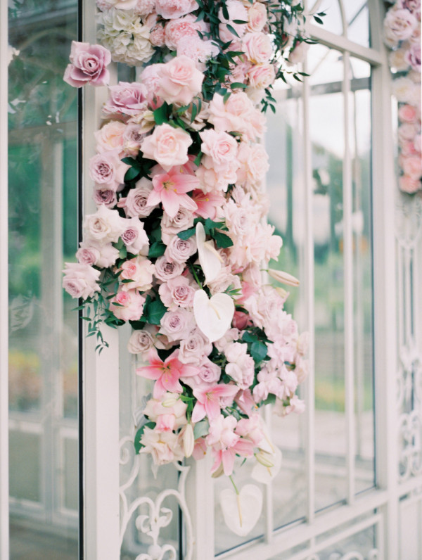 Свадебная фотозона: где поставить и как оформить