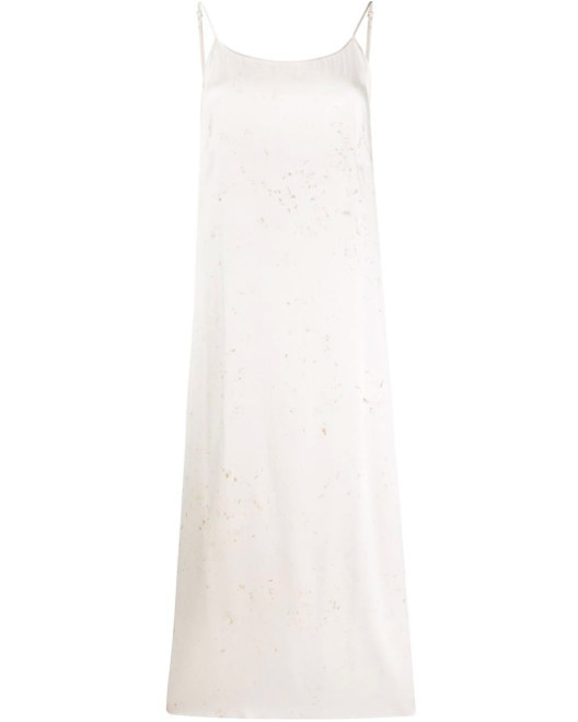 Шелковое платье-комбинация — лучший наряд для танцев