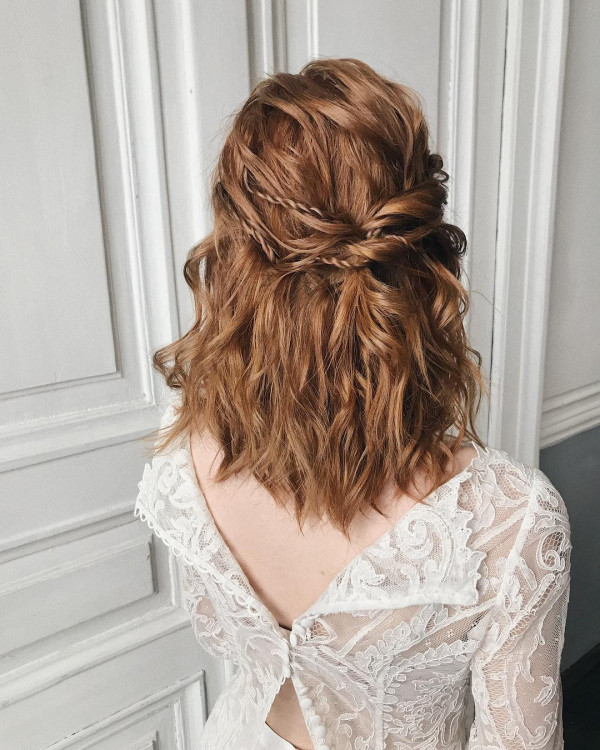 Свадебные укладки с косами для романтичных натур