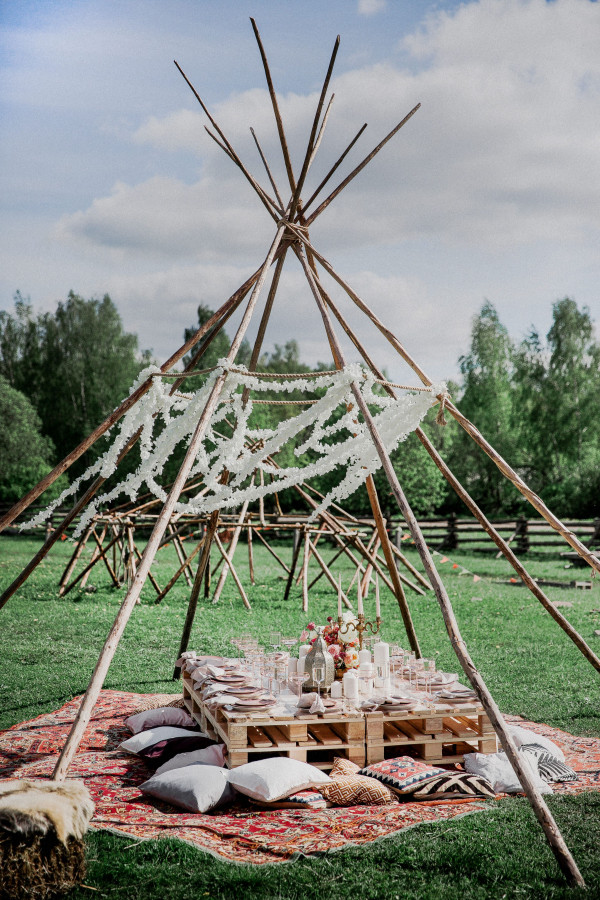 Свадебная фотозона: где поставить и как оформить