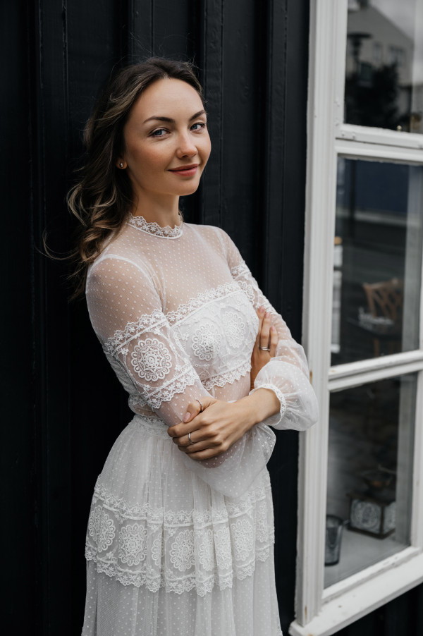 Свадьба на черном пляже в Исландии