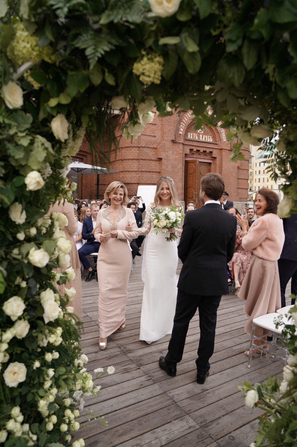 Русско-французская свадьба: как соединить две культуры в