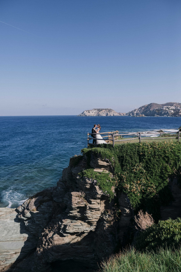 Свадьба на белоснежной вилле в Греции