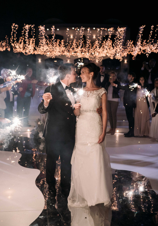 Свадьба на белоснежной вилле в Греции